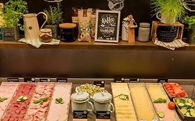 Motel One Wien-Donau City